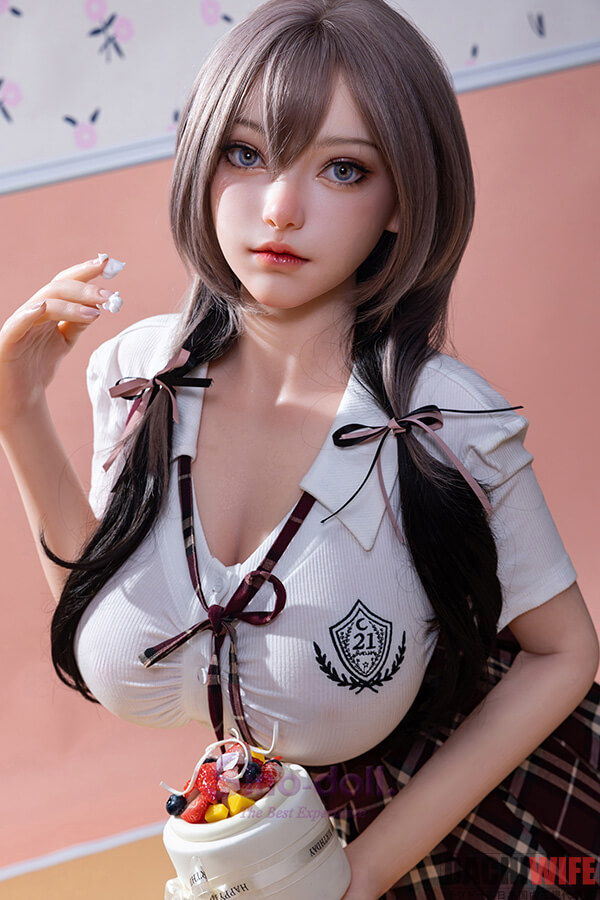 ラブドール　巨乳
