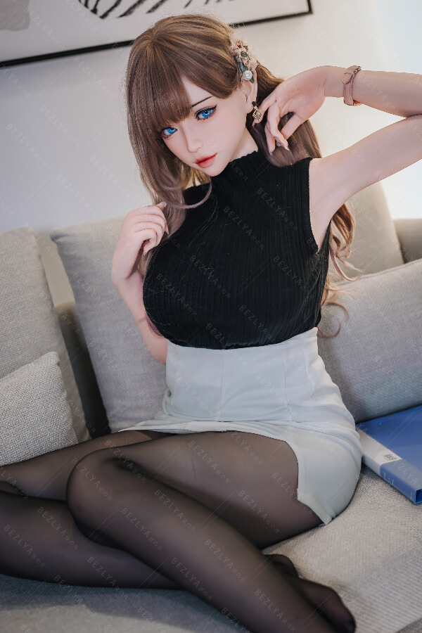 エロいOL ラブドール